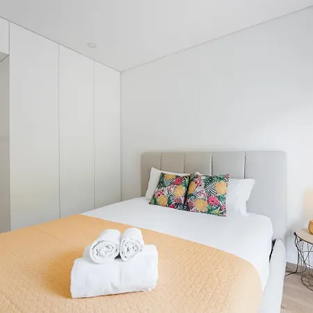 Guestready - Majestic Riverside Terrace In Coimbra