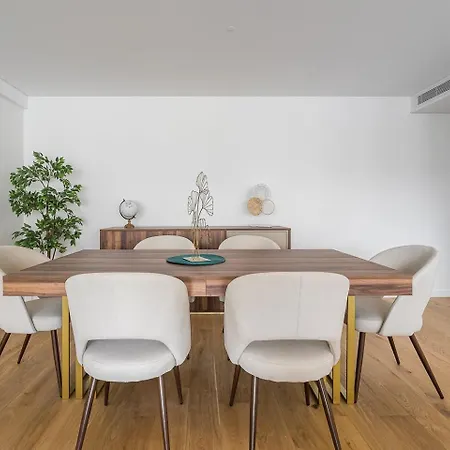 Guestready - Majestic Riverside Terrace In * Coimbra