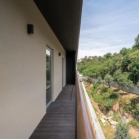 Guestready - Majestic Riverside Terrace In * Coimbra