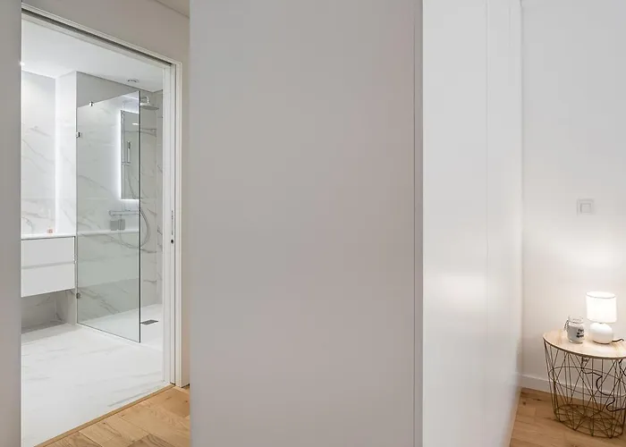 Guestready - Majestic Riverside Terrace In Coimbra