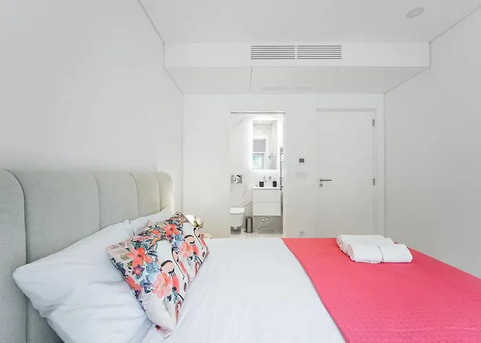 Guestready - Majestic Riverside Terrace In