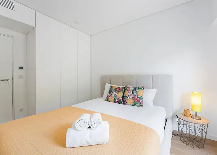 Guestready - Majestic Riverside Terrace In Coimbra